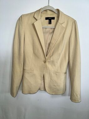 Forever 21 | Beige Fitted Blazer | S